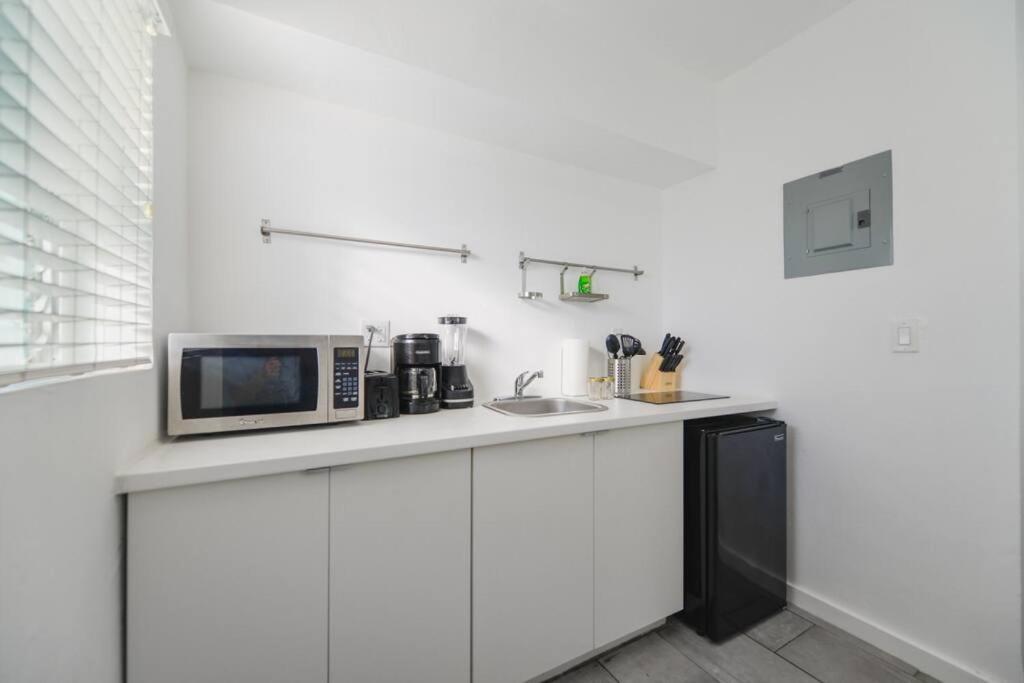 Wonderful Studio Residence 15 Min From The Beach Miami Luaran gambar